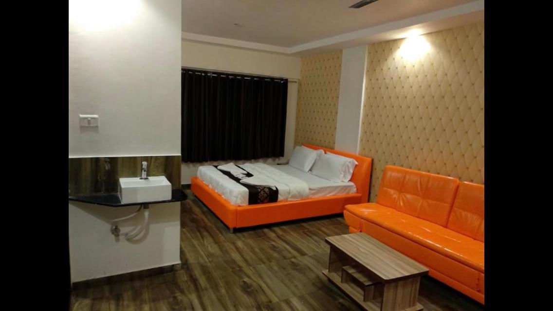 Hotel Strawberry Hills Saputara Exterior foto